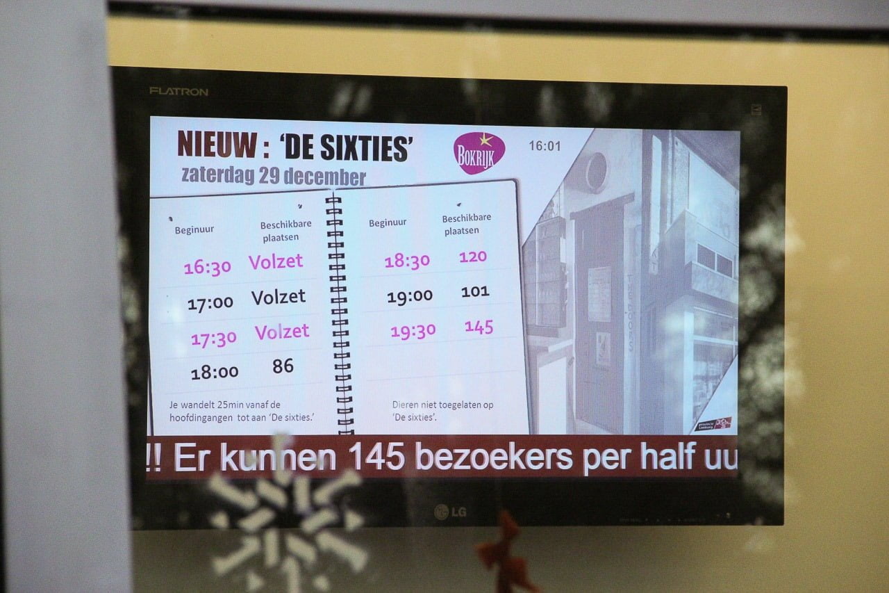 Information screen with entrance and sales information