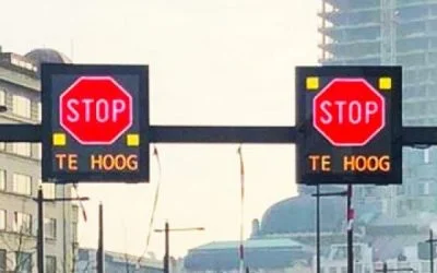 PowerPoint Road Signalization in Antwerp, Belgium