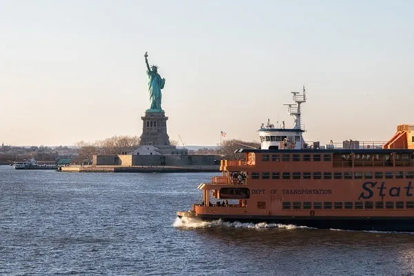 Staten Island Ferry Schedule Displays